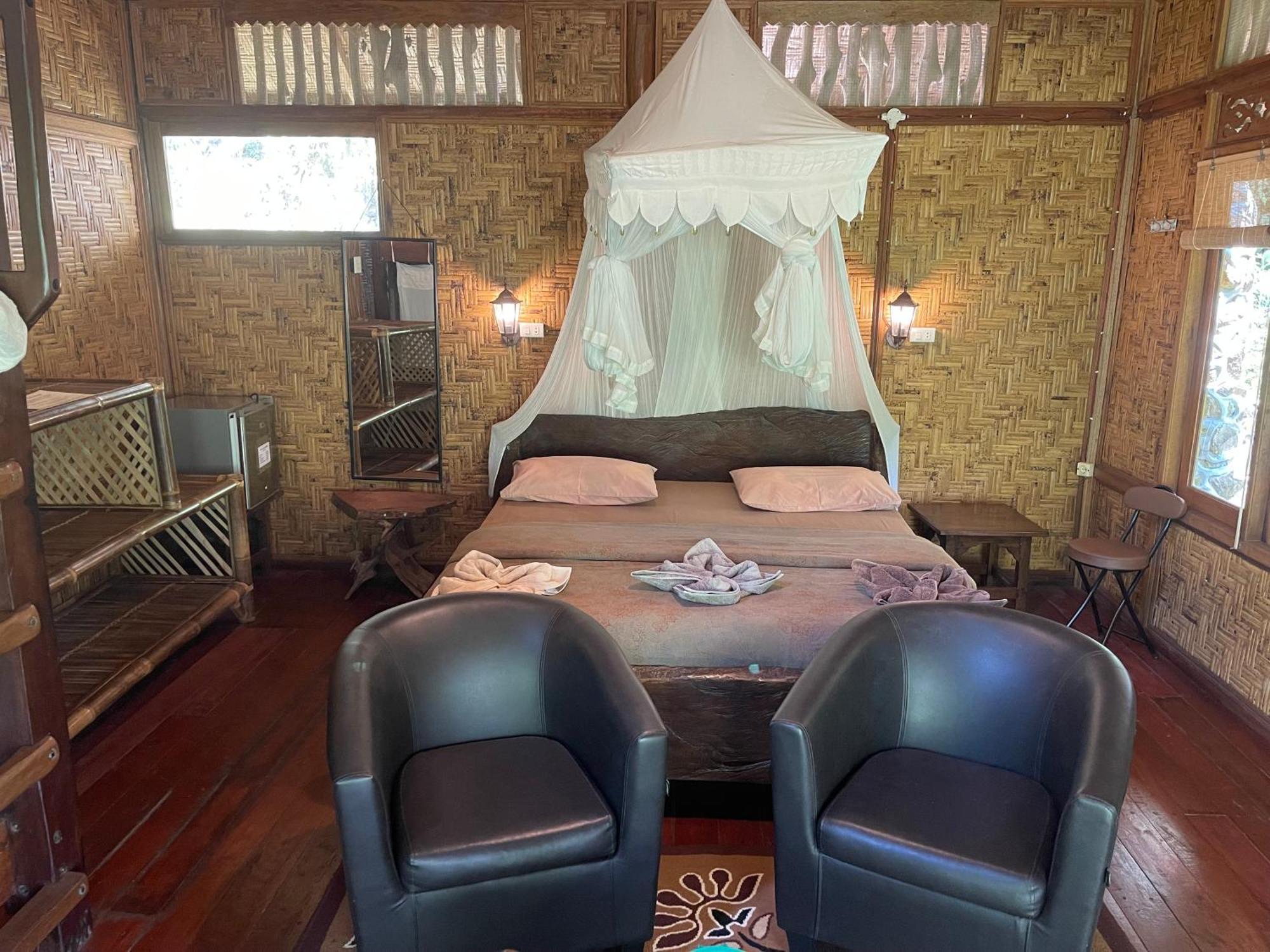 Kupu Kupu Garden Guest House & Cafe بوكيت لاوانج المظهر الخارجي الصورة