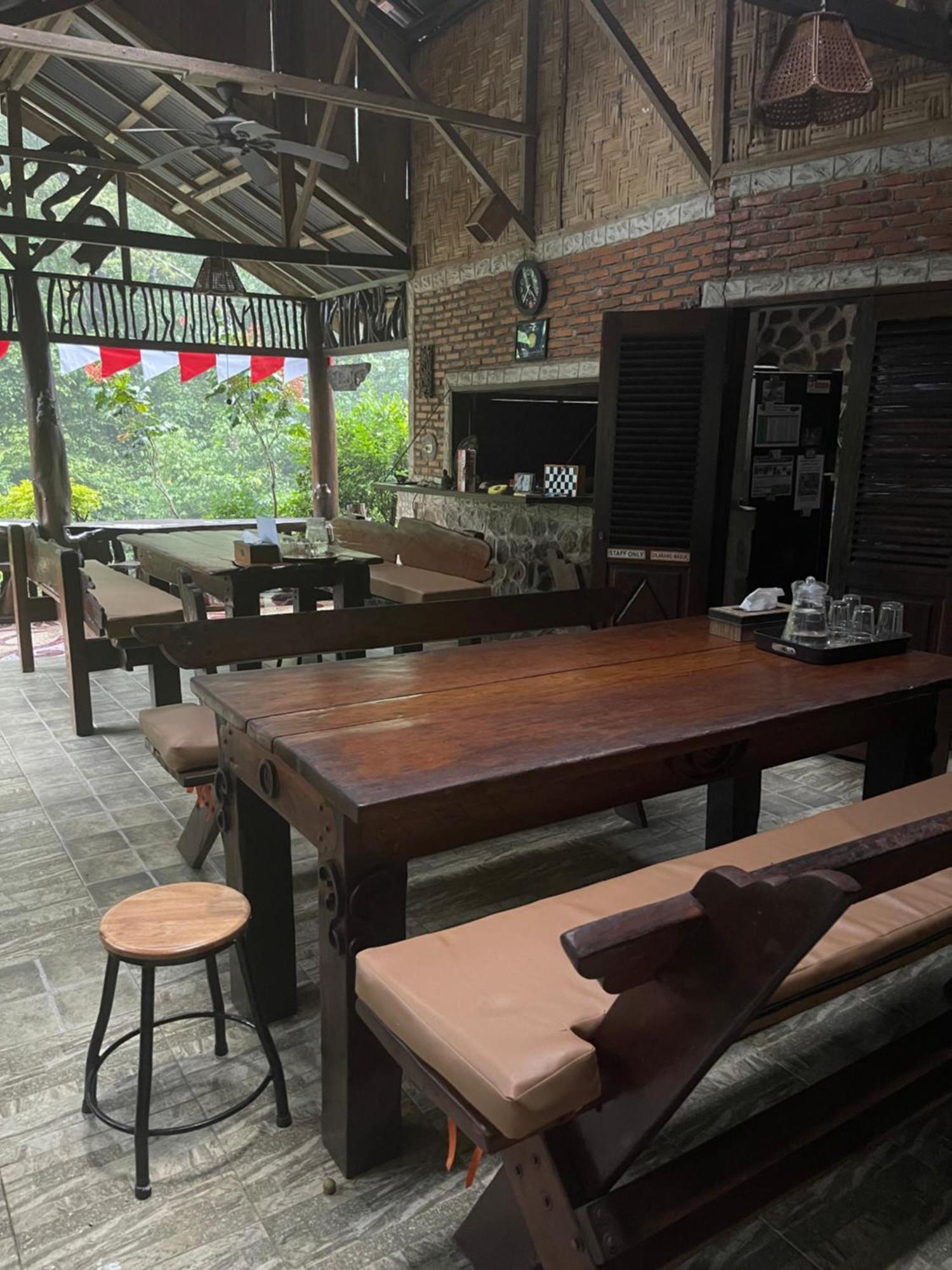 Kupu Kupu Garden Guest House & Cafe بوكيت لاوانج المظهر الخارجي الصورة