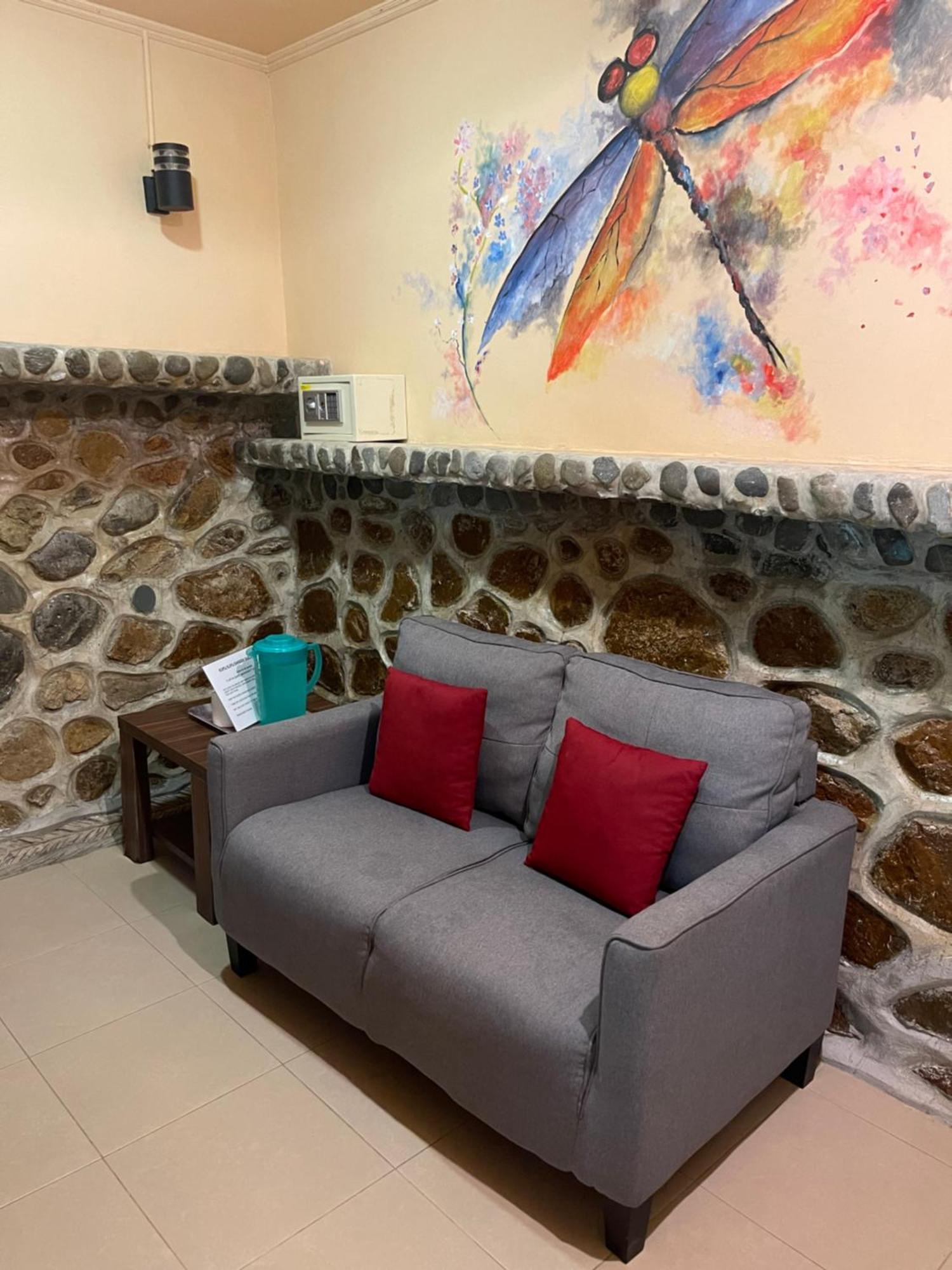 Kupu Kupu Garden Guest House & Cafe بوكيت لاوانج المظهر الخارجي الصورة